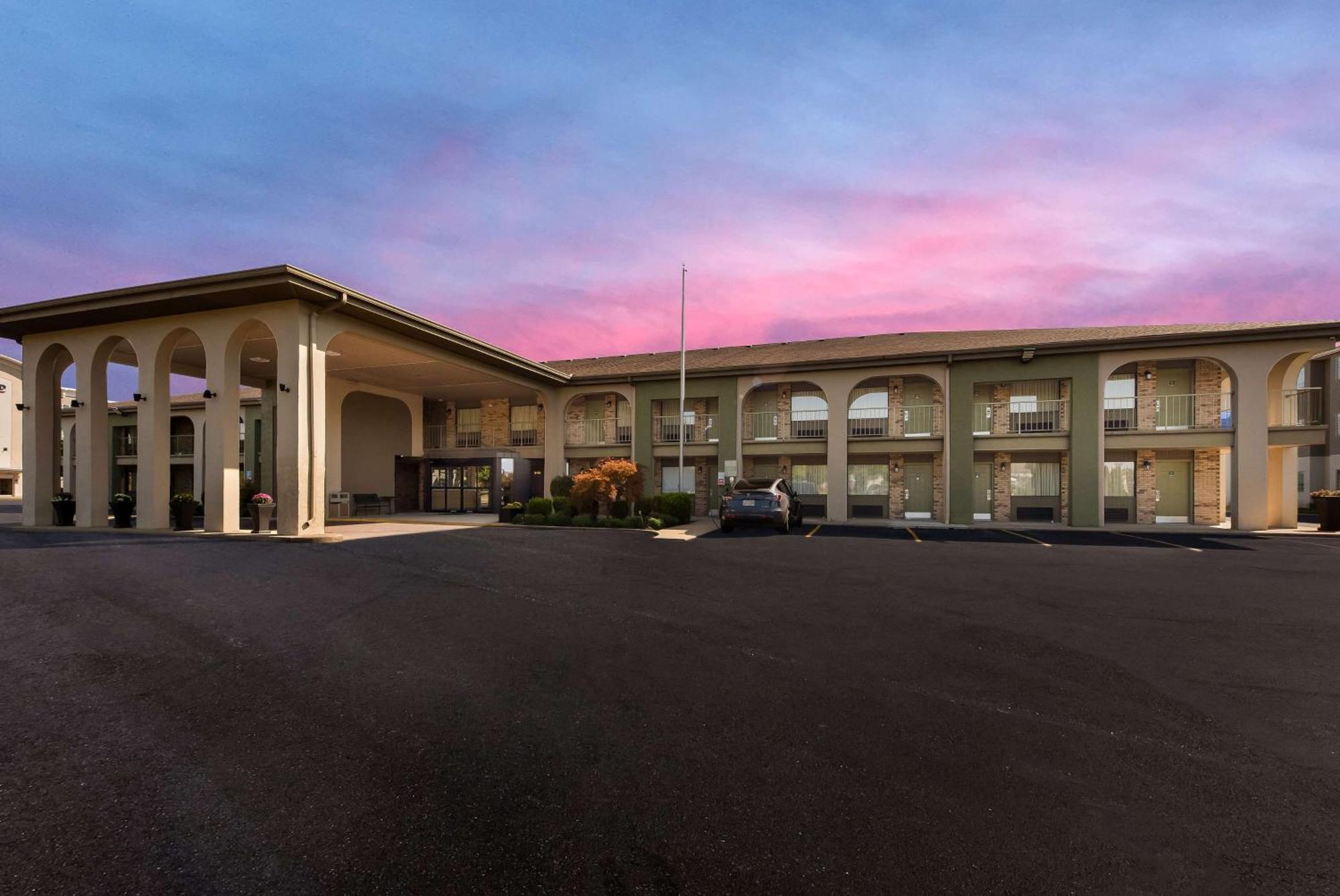 Best Western Executive Inn Grove City Eksteriør bilde