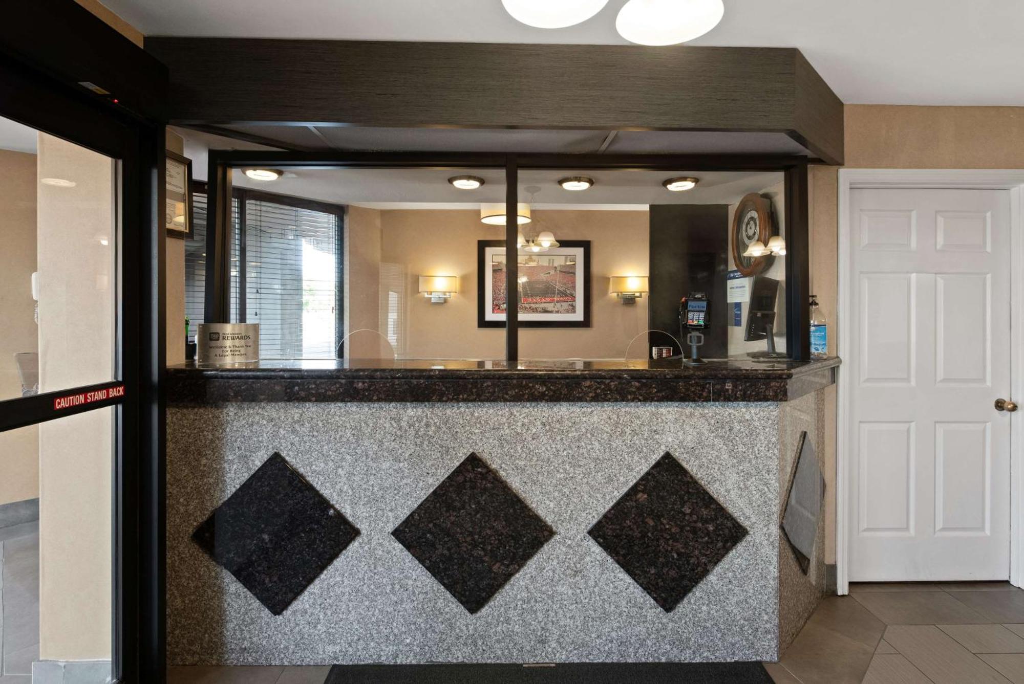 Best Western Executive Inn Grove City Eksteriør bilde